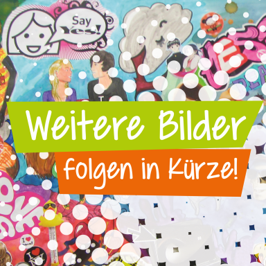Bunte Collage mit Text "Weitere Bilder folgen in Kürze!" und verschiedenen Motiven.